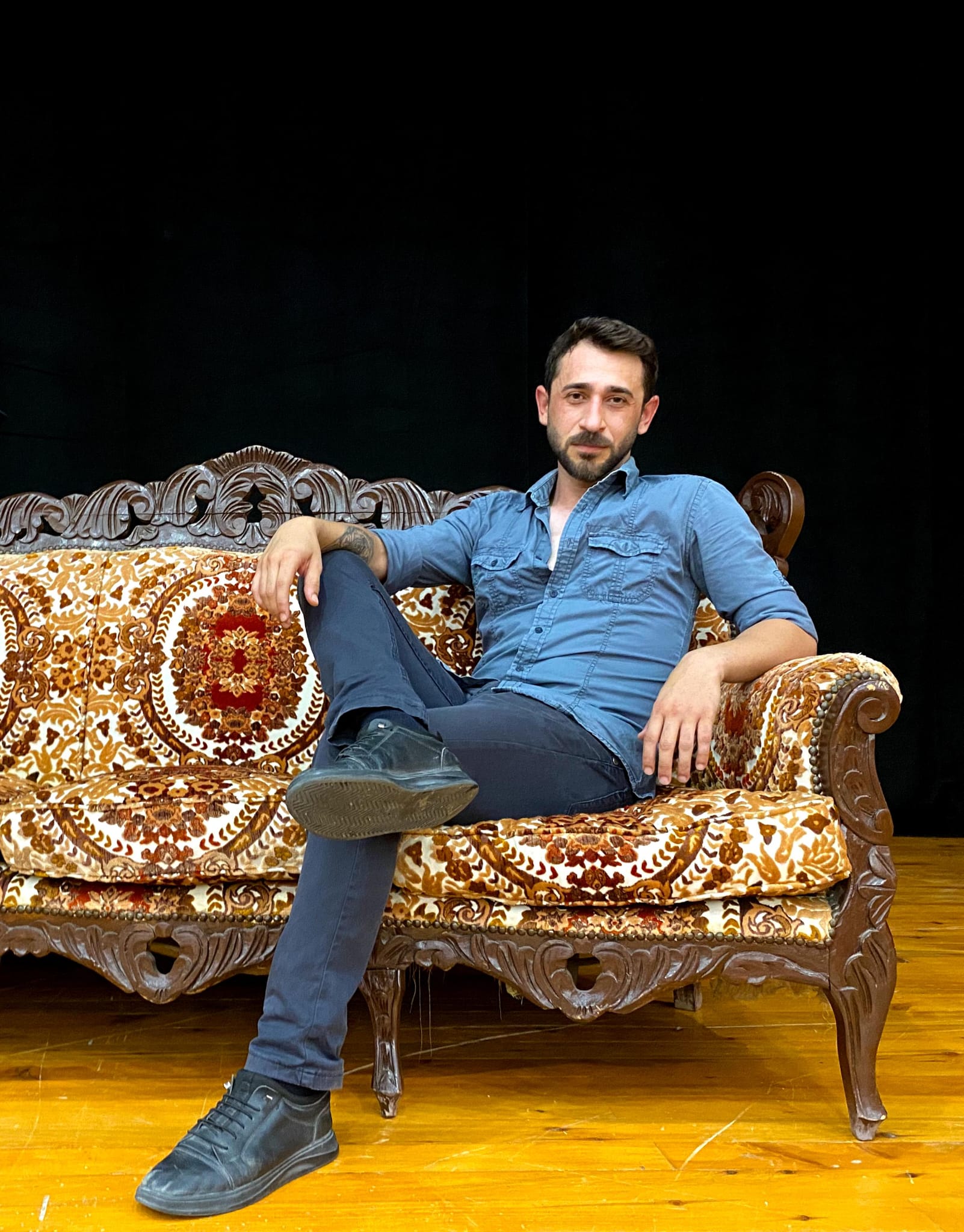 İnternet Fenomeni Murat Çetin: Sanat ve Dijital Dünyanın Yükselen Yıldızı