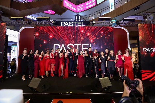 Pastel Kozmetik, Asya ve Avrupa Bölgesi ile Küresel Büyümesini Güçlendiriyor