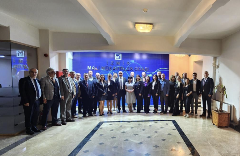 İzmir Öncü Mali Müşavirler Grubunun Adayı Ertuğrul Davudoğlu Oldu