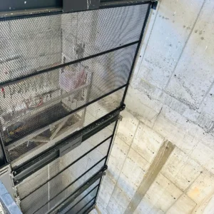 Güvenli Yapıların Gizli Kahramanı: Asansör Kuyu Çeliği İmalatında Mühendislik Standartları Artıyor